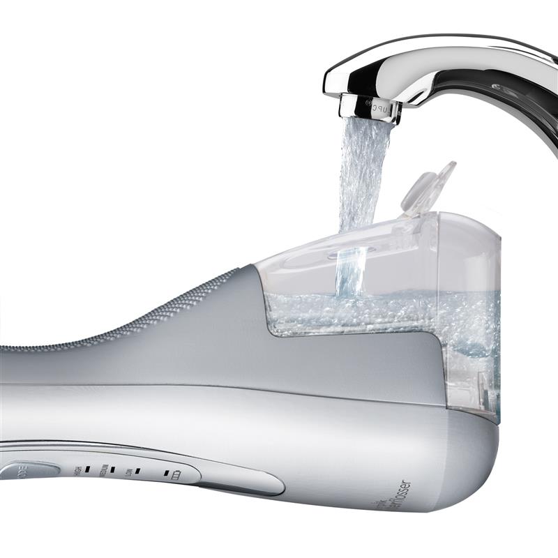 Máy tăm nước Waterpik White Cordless Advanced WP-560