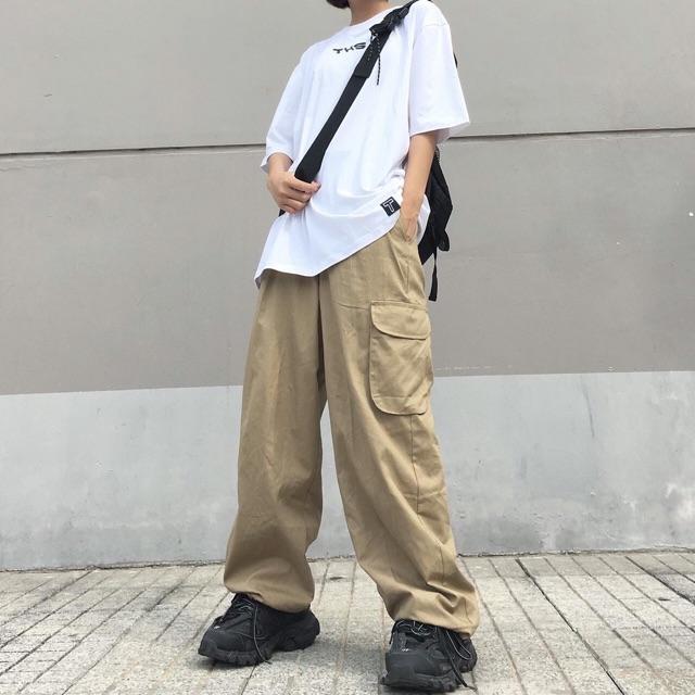 Áo Thun Unisex In Hình Logo TeeHolic Phản Quang