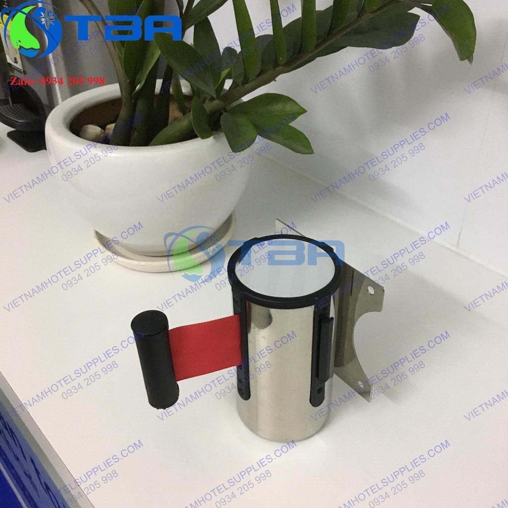 Trụ chắn 5m gắn tường inox dây căng màu đỏ nhập khẩu cao cấp