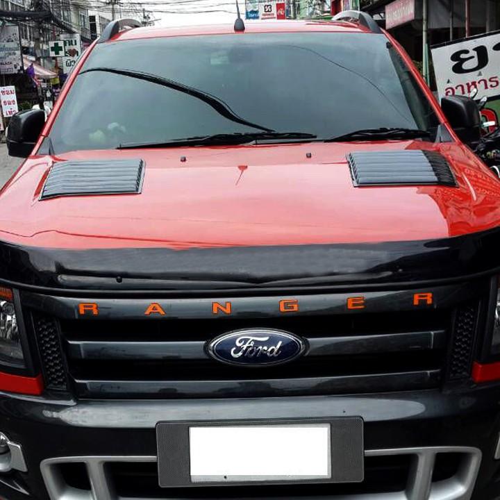 Bộ 02 Ốp trang trí nắp ca-pô dành cho xe FORD RANGER 2012-2015