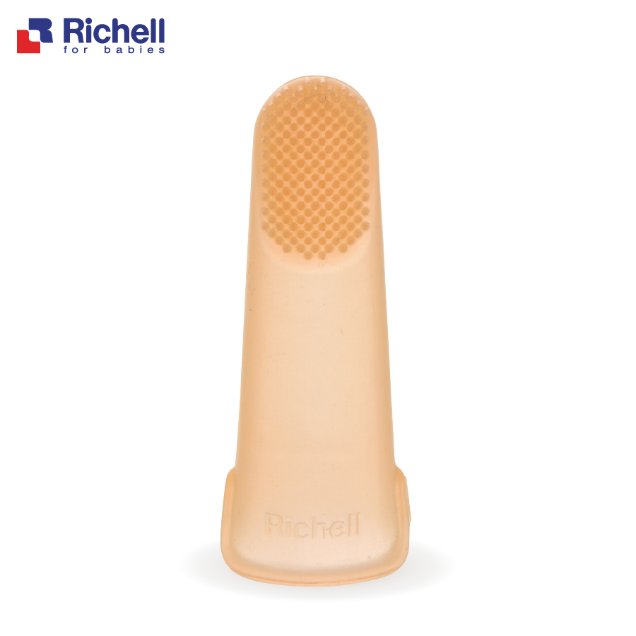 Rơ lưỡi Silicone Richell giúp mẹ chăm sóc và vệ sinh răng miệng cho trẻ cả thời điểm trước khi mọc răng