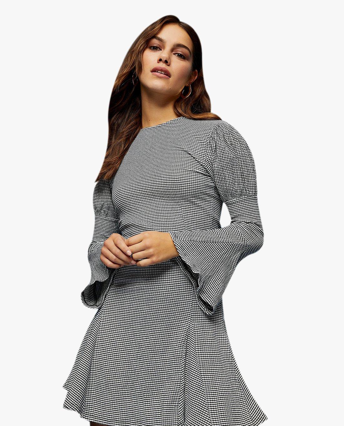 TOPSHOP - Đầm mini dáng xòe PETITE Black And White Textured Sleeve 26G39TMON