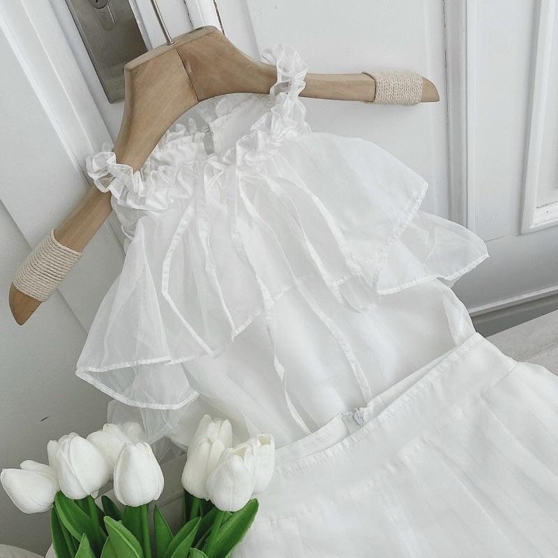 Sét Áo Trắng Cổ Yếm Bèo Mix Chân Váy Sét Siêu Xinhh