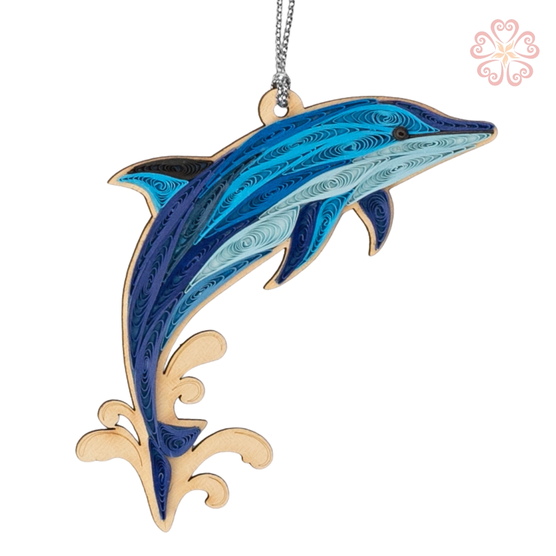 Ornament Cá Heo Nghệ Thuật Được Làm Thủ Công Từ Giấy Xoắn Kết Hợp Gỗ Veener Size 6.5x.6.5cm