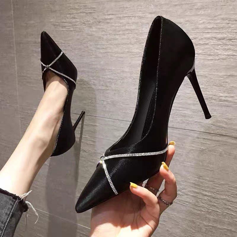 Giày Cao Gót 8 Phân Da Lì Quai Mảnh Viền Đá 73223_152704