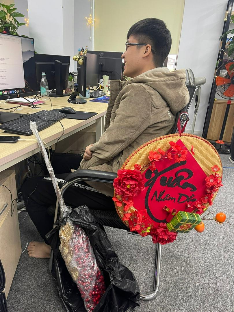 Vòng hoa, mẹt hoa, quạt hoa treo – Nhiều mẫu mã – Đường kính từ 30 đến 40 cm – Cây giả, hoa lụa decor trang trí Tết – Vòng treo phong thuỷ, hút tài lộc