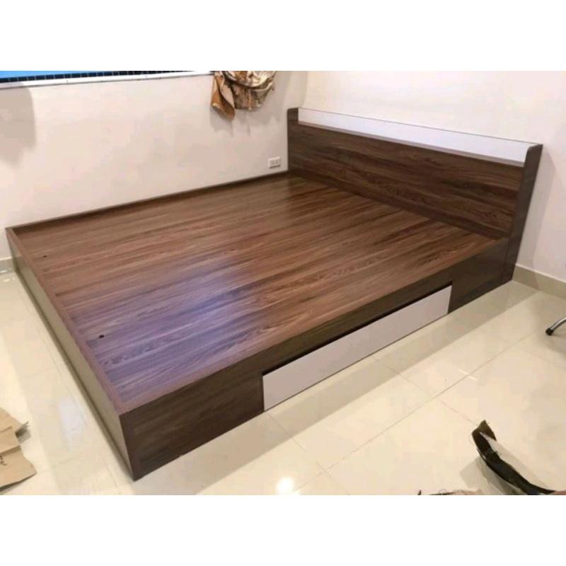 GIƯỜNG GỖ MDF PHỦ MELAMINE CHỐNG XƯỚC CÓ KÈM KỆ ĐỂ ĐỒ ĐẦU GIƯỜNG CHẤT LIỆU MDF CAO CẤP GIÁ RẺ NHẤT MIỀN BẮC