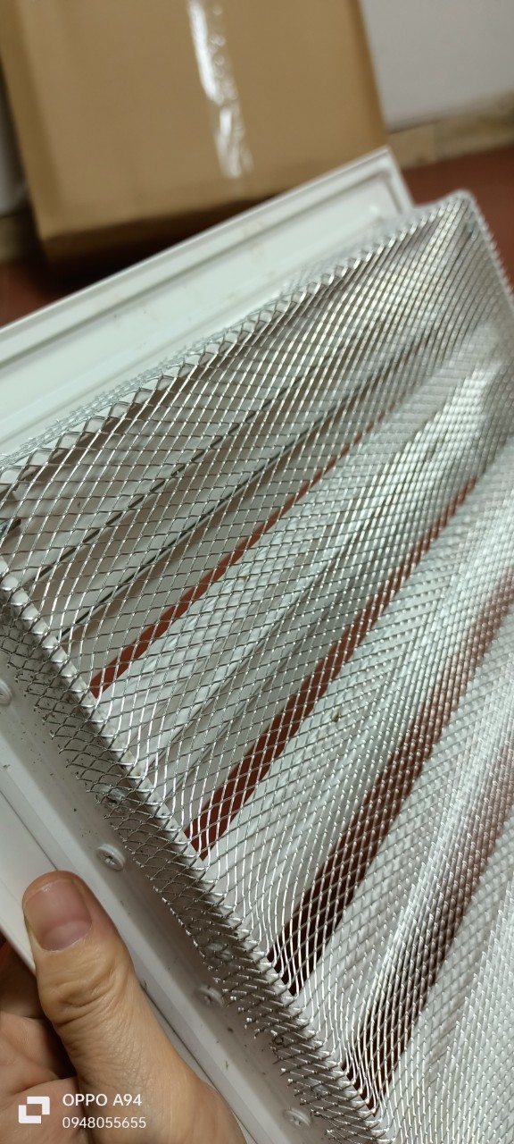 Tấm chắn gió louver 350x350 kèm lưới chắn côn trùng lắp thông gió ngoài trời tránh hắt mưa