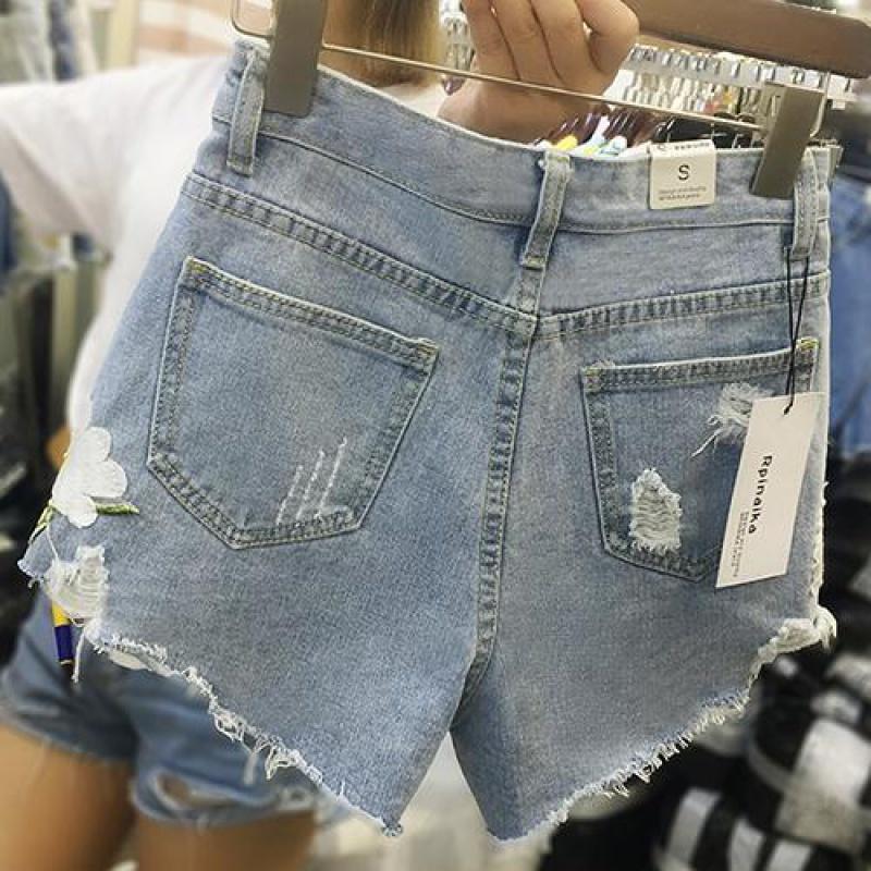 Quần Short Nữ Denim Lưng Cao Thêu Hoa Cúc Dáng Rộng Size Lớn mm200