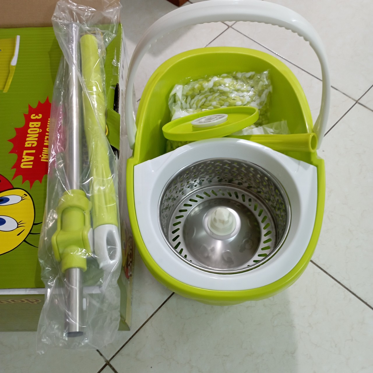 Bộ cây lau nhà đa năng 360 độ Fuji Mop dung tích 10L, 3 bông lau, - chất liệu thép không rỉ, nhựa nguyên sinh