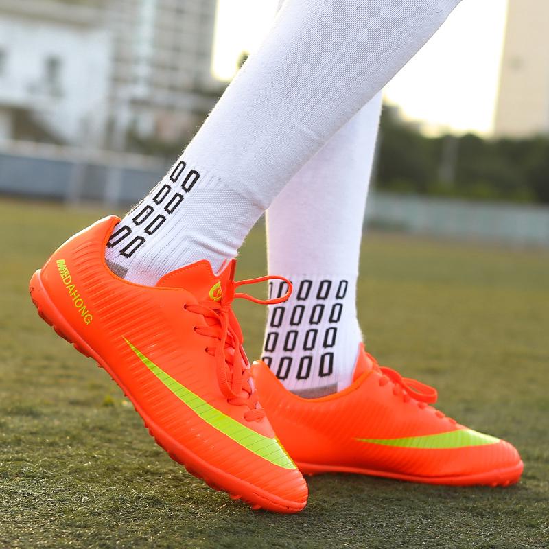 LCRTZKG Giày bóng đá trẻ em chuyên nghiệp Giày bóng đá ngoài trời chất lượng cao Giày bóng đá siêu futsal Giày bóng đá nam