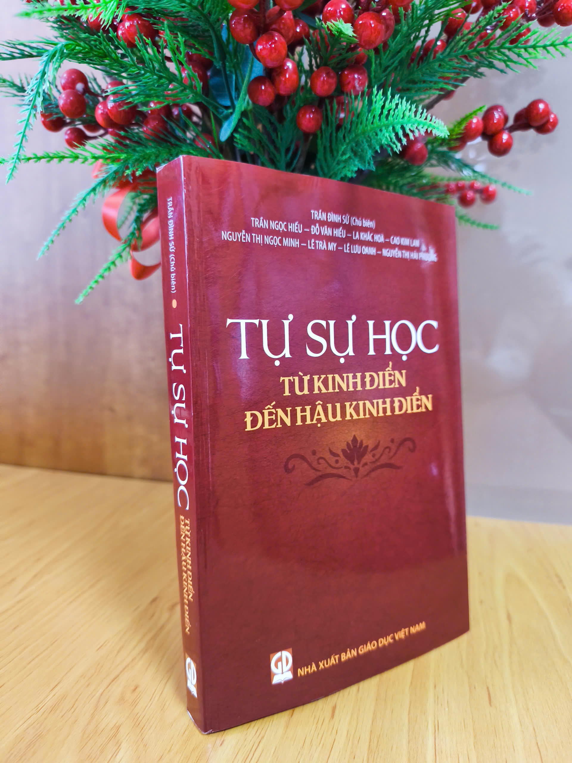 Tự sự học từ kinh điển đến hậu kinh điển