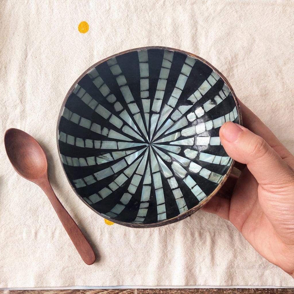 Bát Gáo Dừa Cỡ 13cm Khảm Xà Cừ Trắng, Chén Dừa Thủ Công, Chụp Ảnh Decor