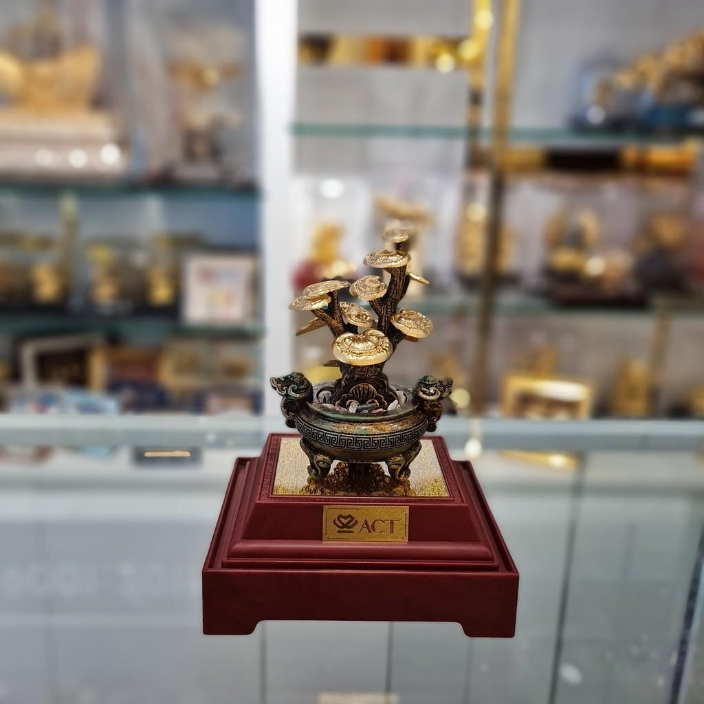 CÂY LINH CHI DÁT VÀNG