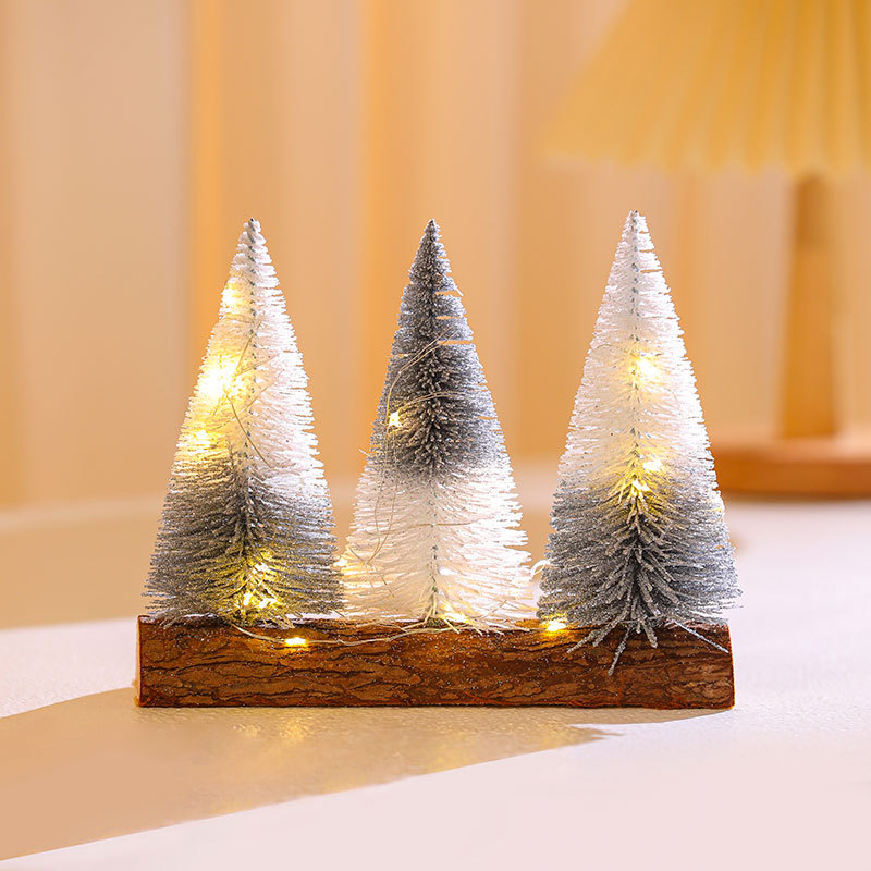 Set 3 Cây Thông Kim Tuyến Có Đèn Lung Linh Phụ Kiện Trang Trí Noel