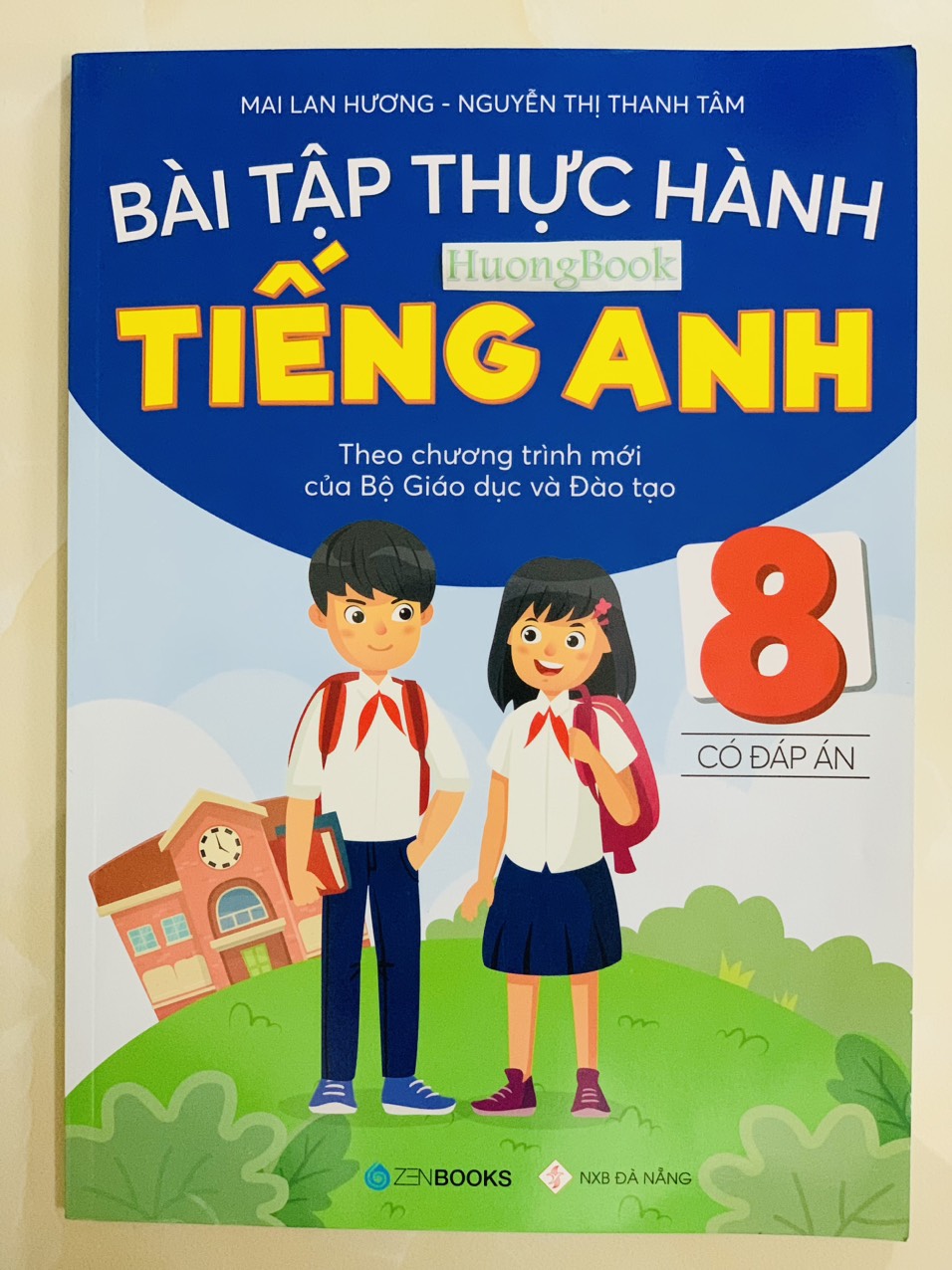 Sách - Bài Tập Thực Hành Tiếng Anh 8 - Mai Lan Hương