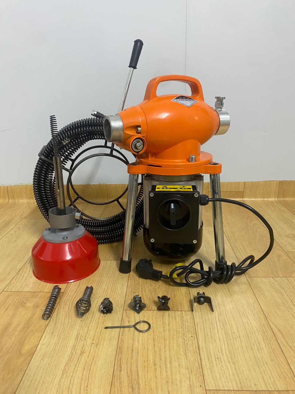 Máy thông tắc GQ80-900W tặng kèm cuộn dây 16mm dài 15m và 4m mét dây lò xo phi 8