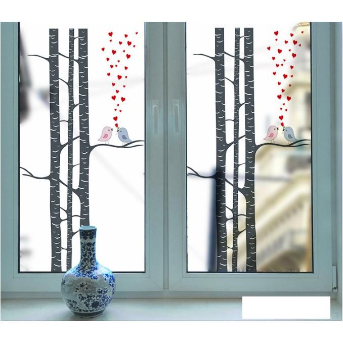 Decal Dán Kính Cao Cấp - Thân Cây Lớn và Đôi Chim Tình Yêu