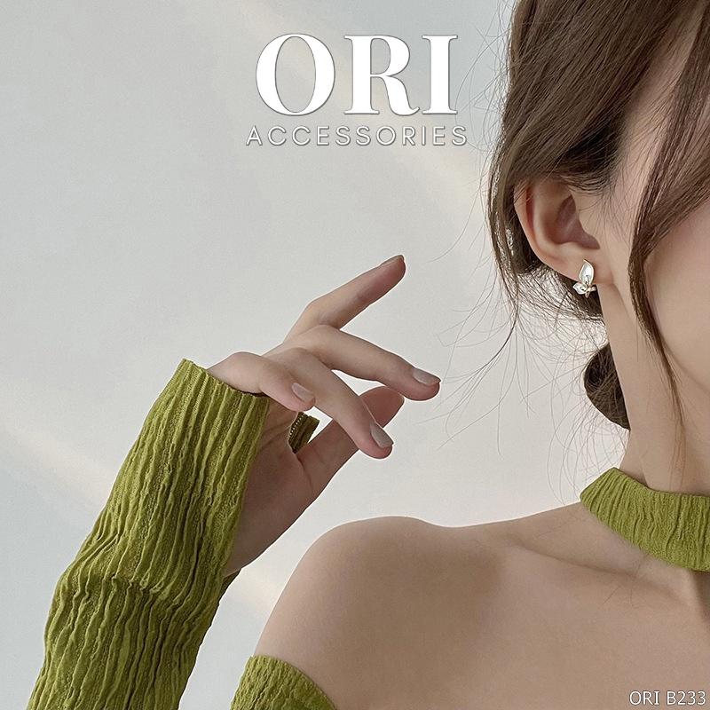 Bông tai nữ cánh bướm dáng nhỏ Kiera tinh tế thời trang ORI ACCESSORIES B233