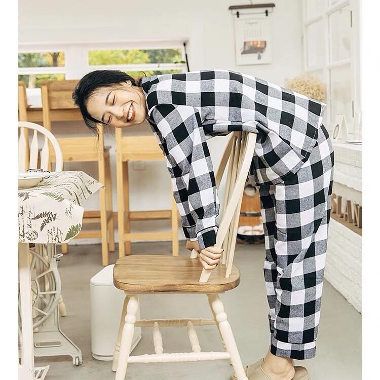 Bộ pyjama nữ vải thô cotton kẻ caro đen trắng trẻ trung