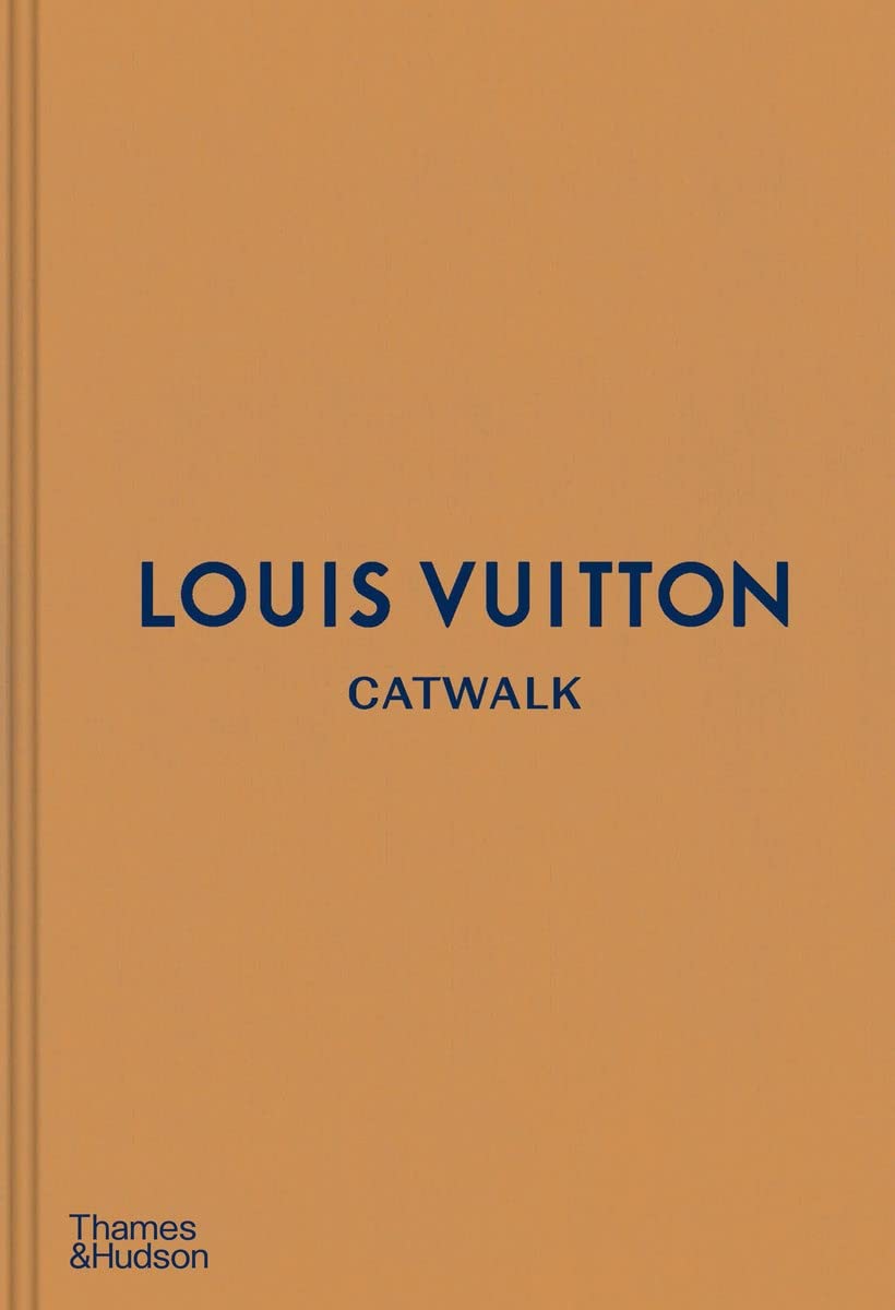 Artbook - Sách Tiếng Anh - Louis Vuitton Catwalk