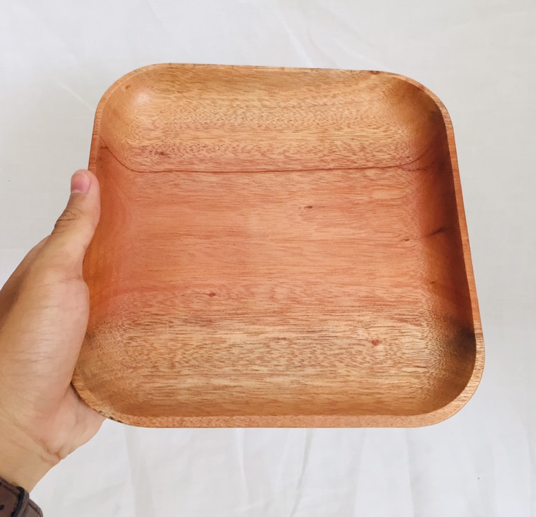 DĨA VUÔNG GỖ XÀ CỪ THANH TÚ 20CM