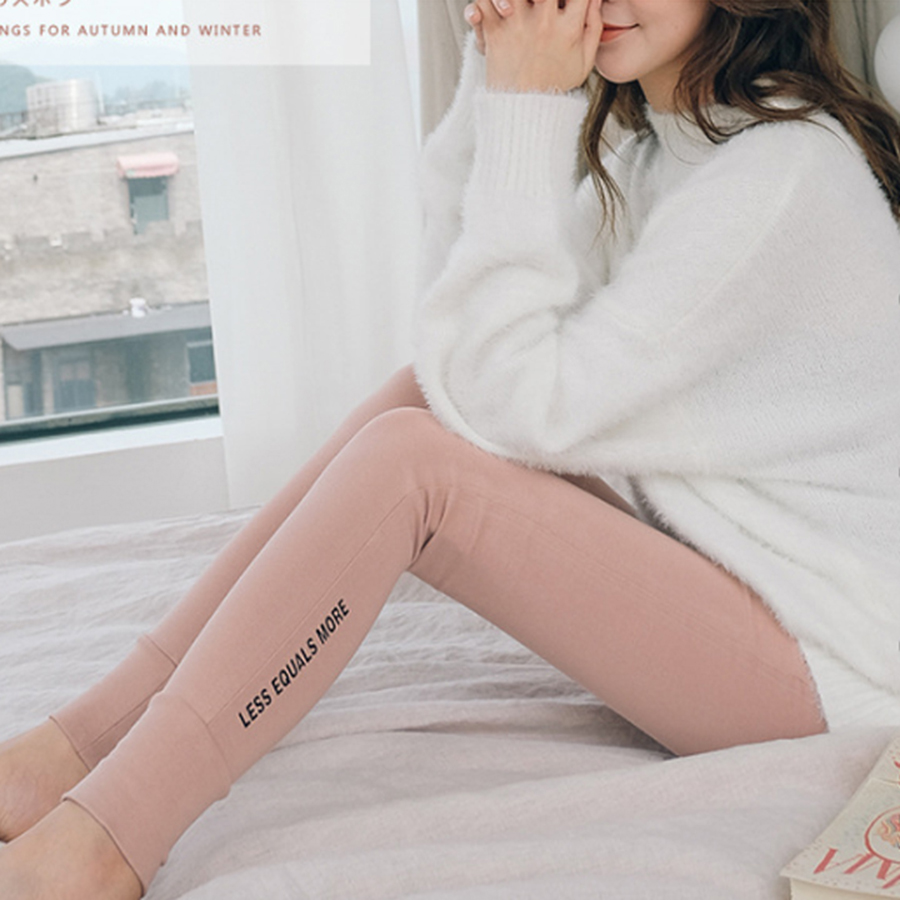 Quần Legging ống ôm Less Equals More