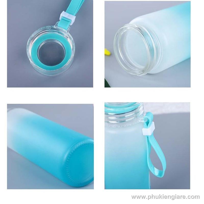 Bình Thủy tinh Hello nhiều màu sắc - Chai đựng nước mát, sinh tố có dây đeo trẻ trung