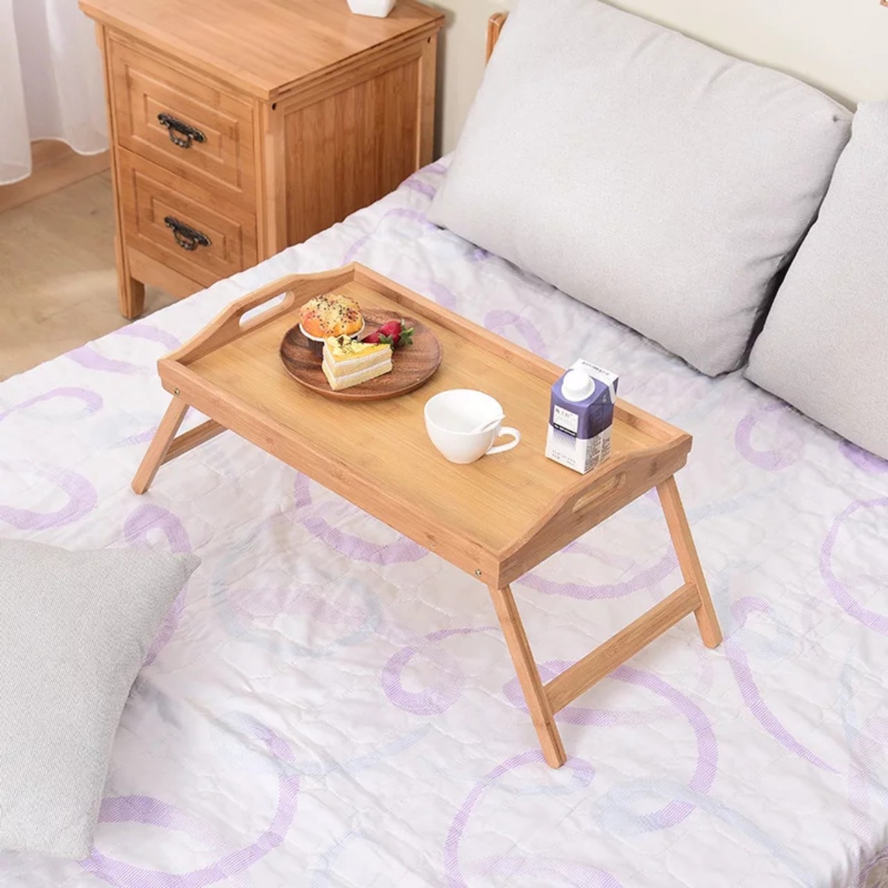 Bàn trà - bàn ăn + gối ngồi bệt