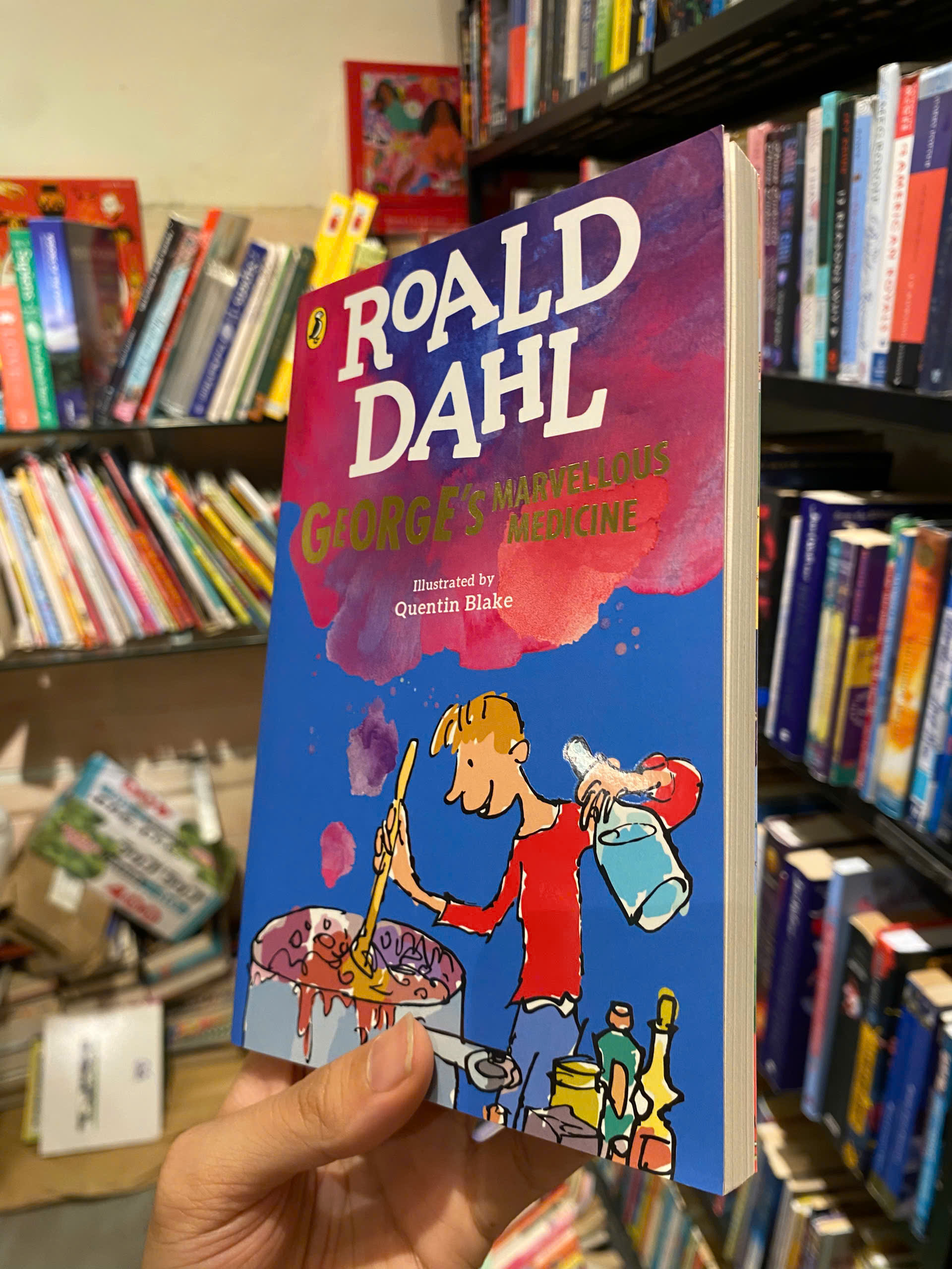 Sách - George's Marvelous Medicine by Roald Dahl | English Childrens Novel / Ngoại văn Trẻ em