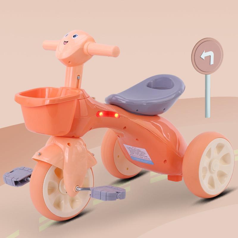 Xe Chòi Chân, Xe Ba Bánh, Bốn Bánh - Mẫu Mới, Hàng Đẹp, Có Đèn, Có Nhạc - 4 Bánh - Màu Tím