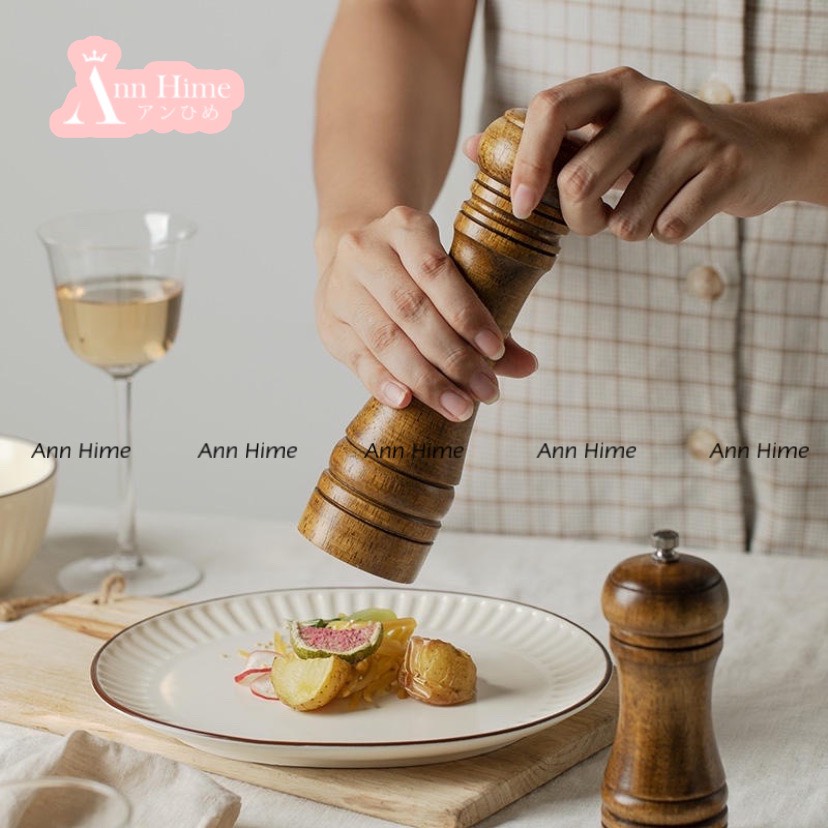 Cối Xay Tiêu Muối Cầm Tay Retro Gỗ Sồi & Gỗ Óc Chó Nhập Khẩu Nhật Bản