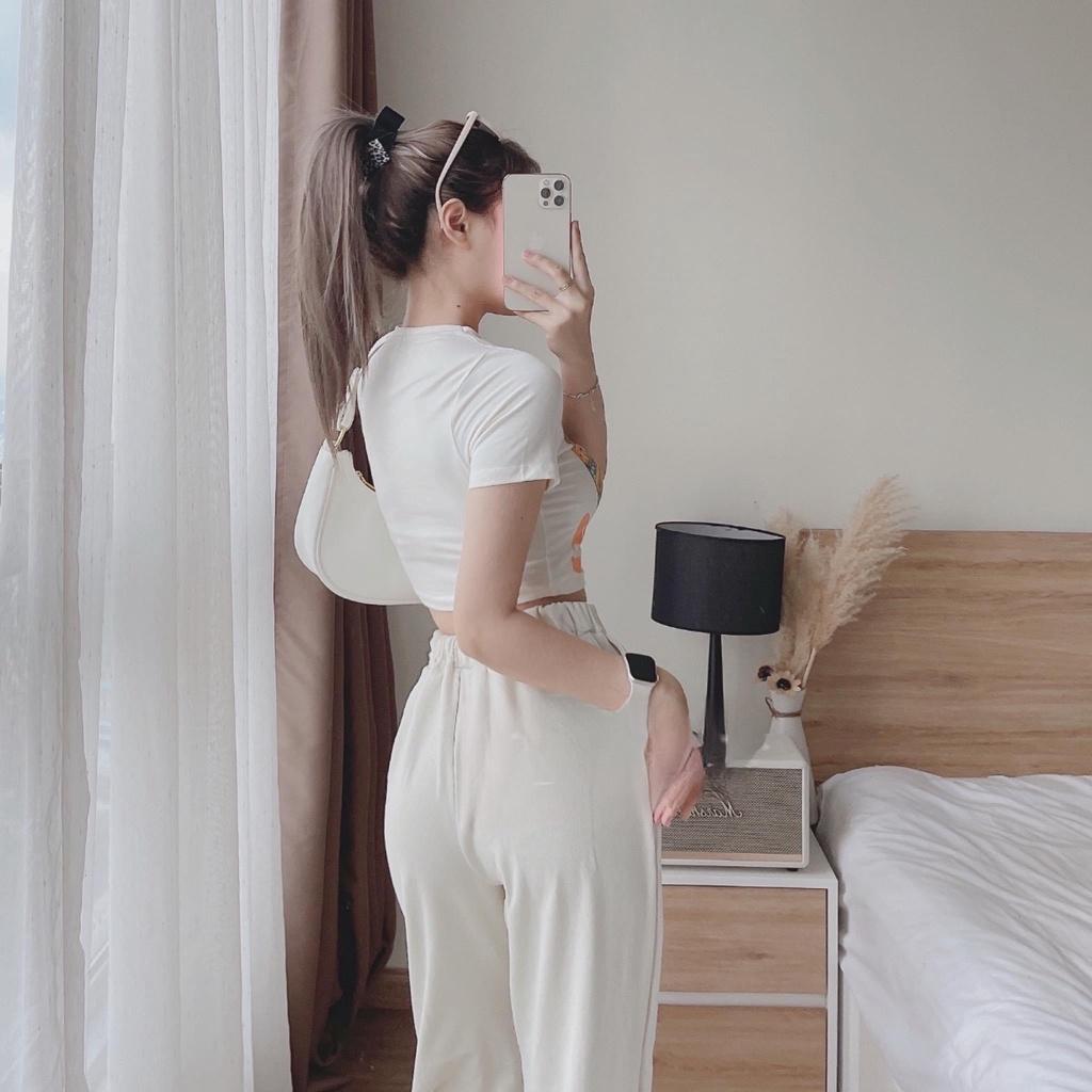 Bộ Áo Croptop Nữ Hình Mặt Trời Cộc Tay Kèm Quần Jogger Nỉ So Hot