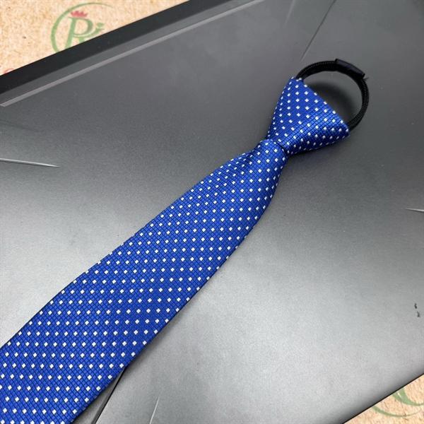 Cà vạt nam mẫu thắt sẵn dây kéo bản nhỏ màu xanh bích chấm mẫu 6cm