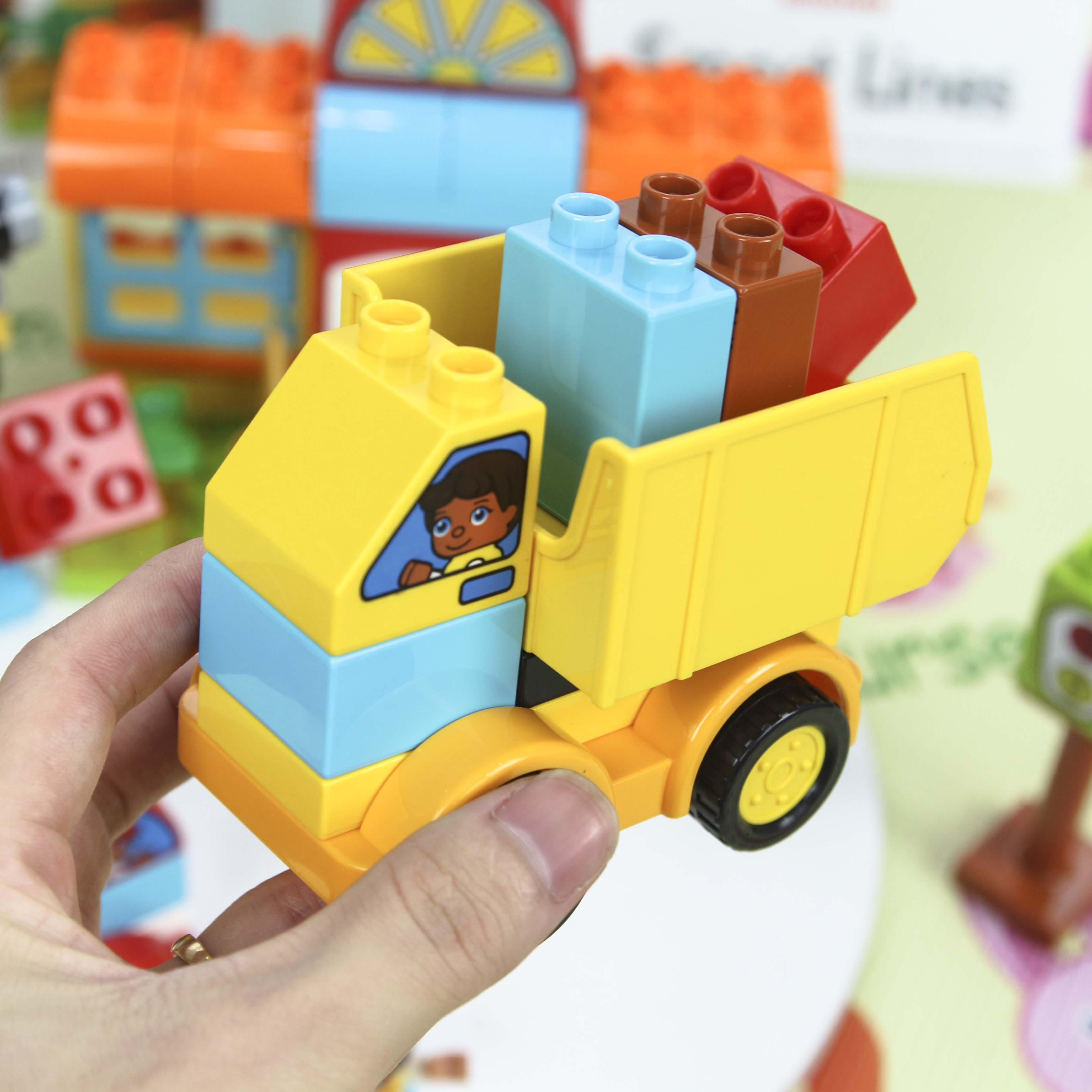 Bộ đồ chơi lắp ghép Smoneo Lego Duplo phương tiện cứu hộ giao thông - 68 mảnh ghép Toyshouse - 77004