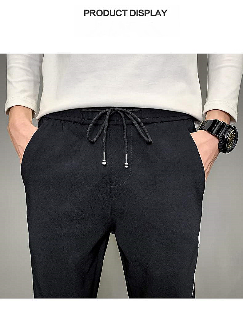 Quần jogger 9 phân họa tiết sọc vàng cá tính