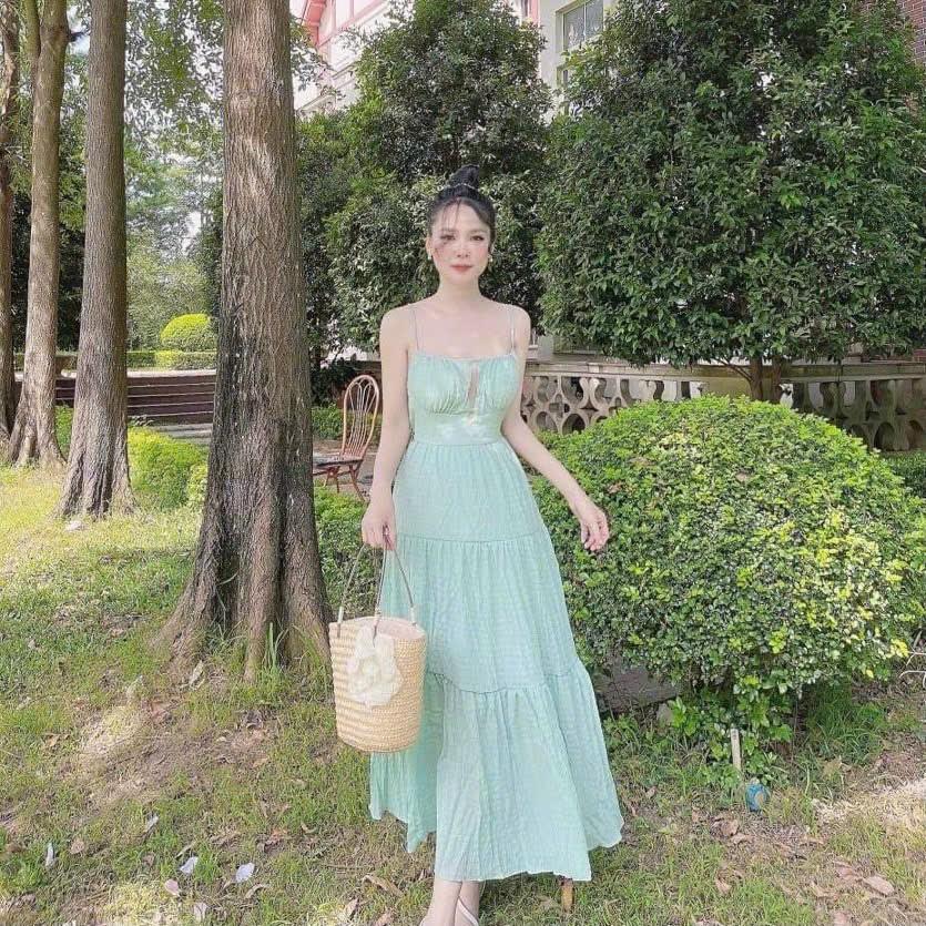 Đầm váy maxi xốp 2 dây nhún tầng hở lưng siêu hot