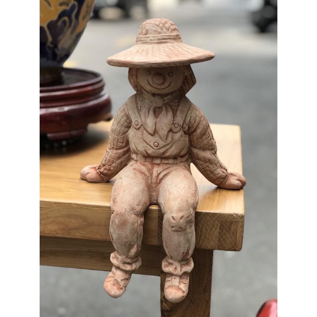 TƯỢNG ĐẤT NUNG TRANG TRÍ DECOR TRONG HOẶC NGOÀI TRỜI CÔ BÉ