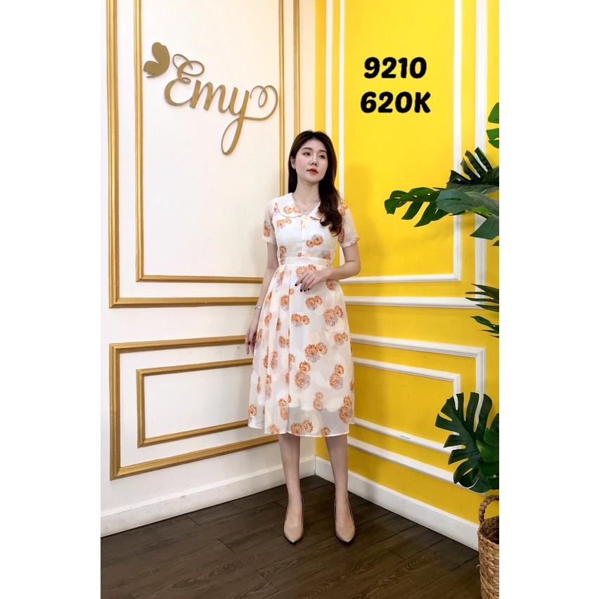Đầm EMY EM9210 Xoè Hoa Phối Cổ Lá