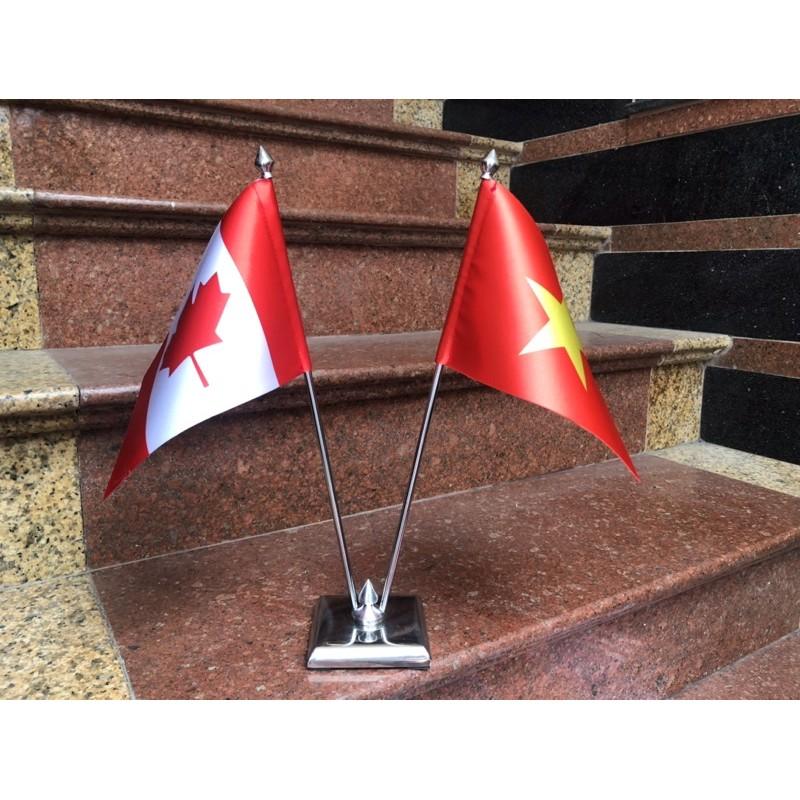 Cờ để bàn việt nam canada