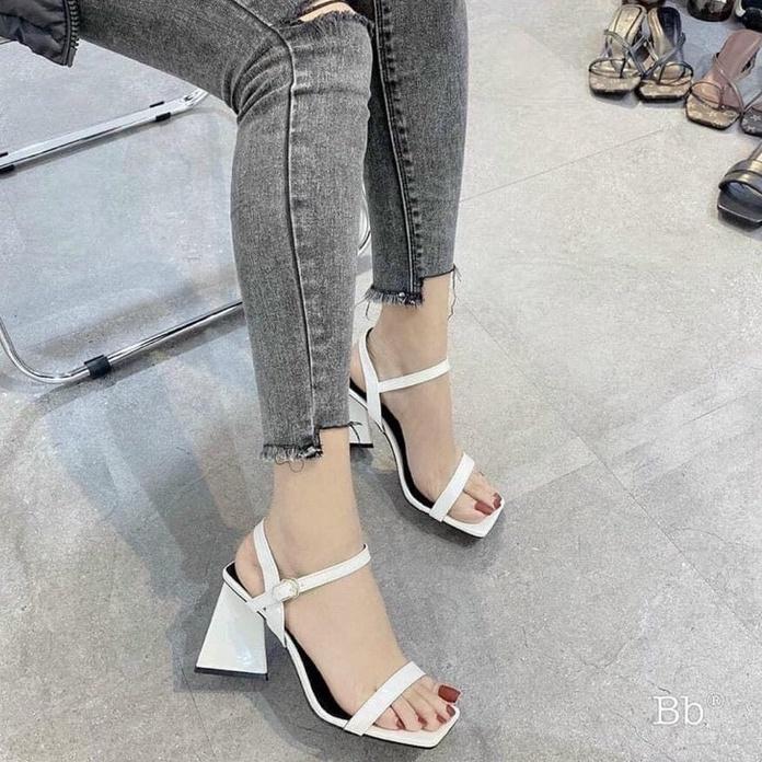 Giày Sandal cao gót 7p quai mảnh Gót Tam Giác mẫu mới