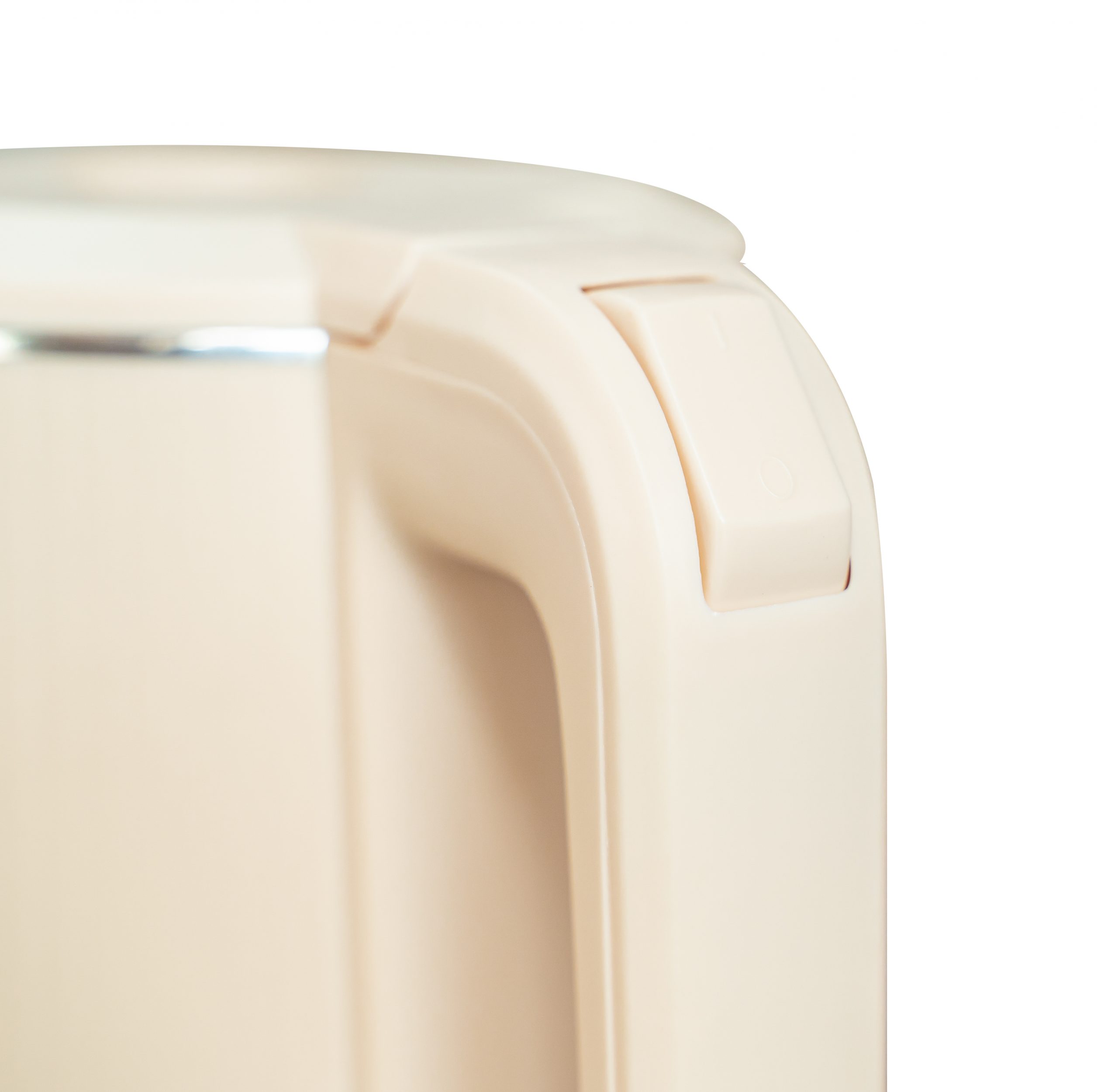 Ấm siêu tốc Benny BJ-20 , Màu Be, 1500W, 1,8L - Hàng chính hãng