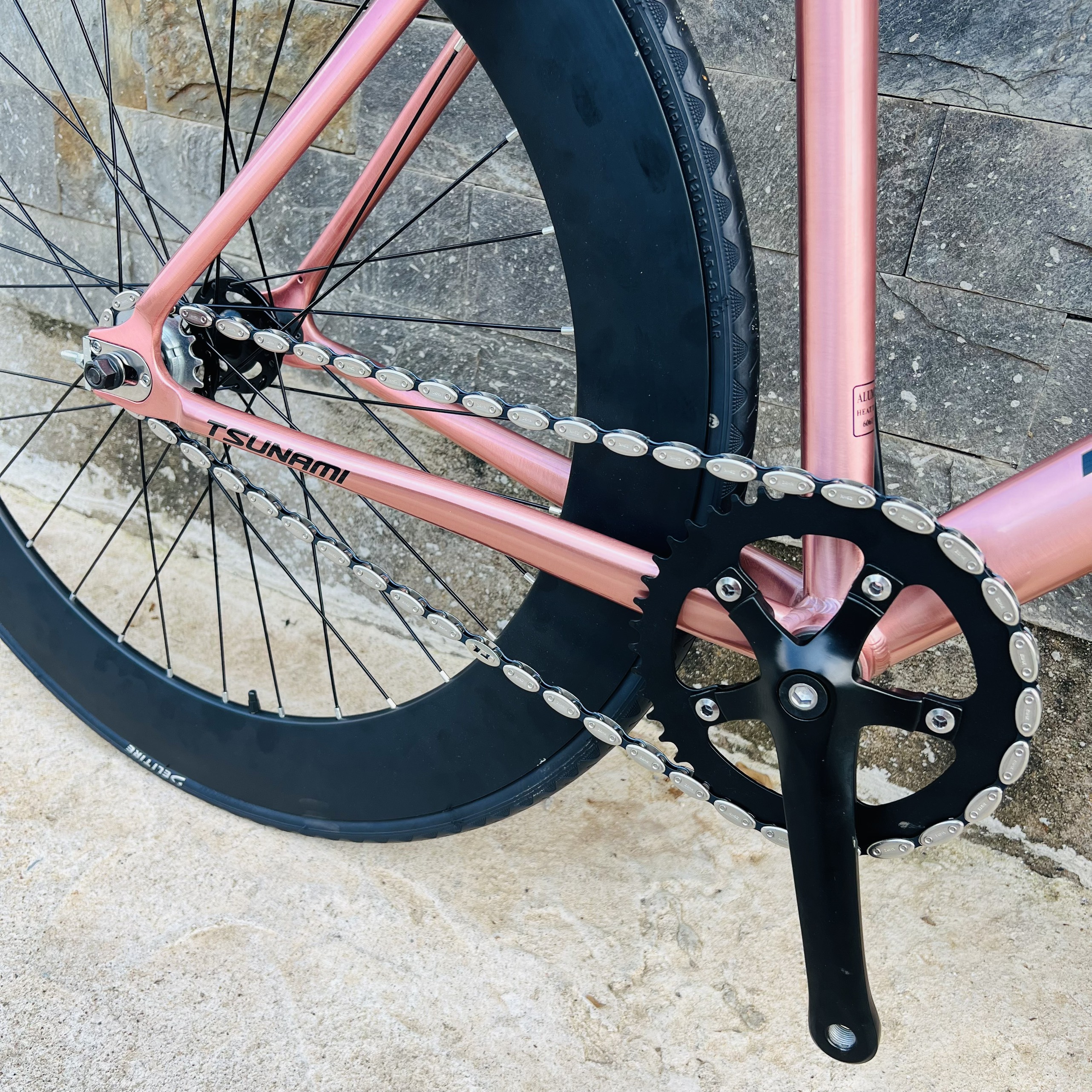 Fixed gear TSUNAMI SNM100 bánh trước sau 7cm - Màu Rose gold