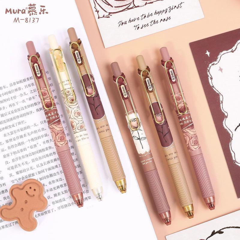 Set 4 bút mực gel đen Mura ngòi 0.5mm siêu xịn với vỏ ngoài siêu xinh xắn kèm túi zip