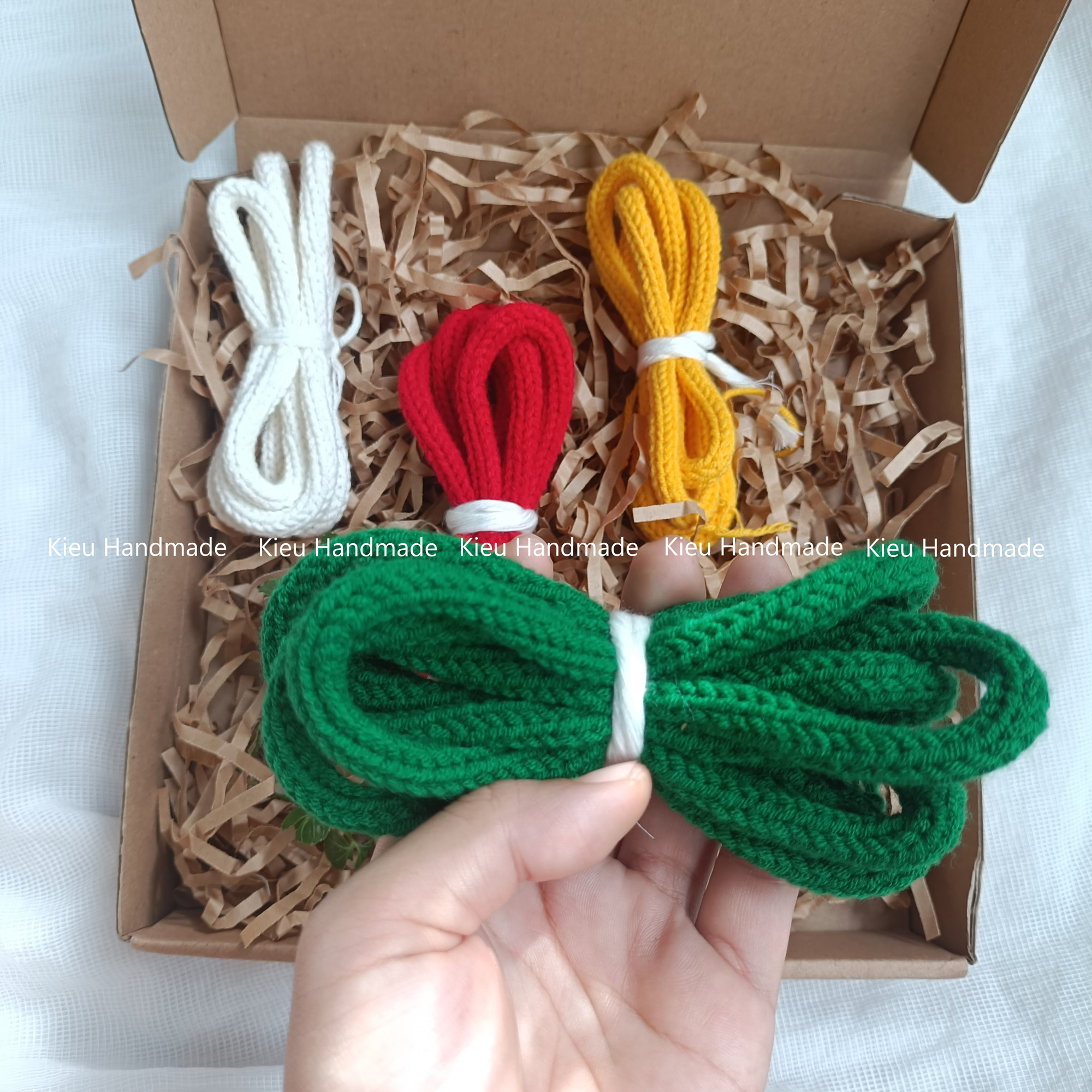 Dây len uốn chữ cái làm đồ trang trí 0.5m