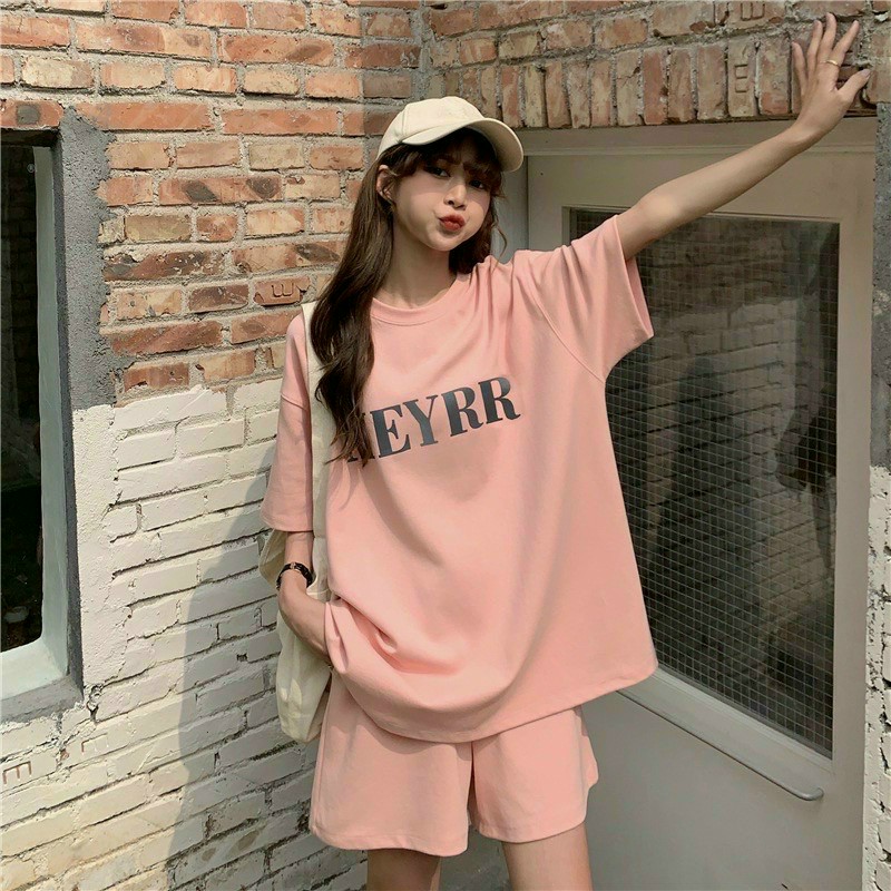 Set Bộ Đồ Nữ Mặc Nhà Chữ MEYRR - Áo Thun Cotton Form Rộng Unsiex Phối Quần Short Đùi - Đi Chơi