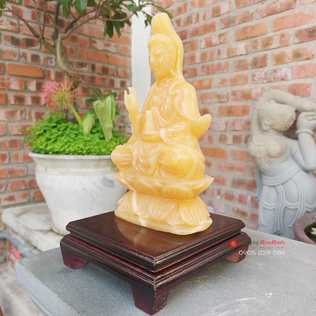 Tượng bồ tát đá ngọc hoàng long 15cm - đá Non Nước