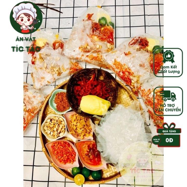 Bánh Tráng Trộn Thập Cẩm Full Topping Như Hình (Kèm Nước Sốt, Bơ, Tắc)