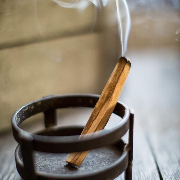 Palo santo loại đặc biệt mang lại may mắn - Gỗ trắc xanh - Gỗ thánh nhập Peru