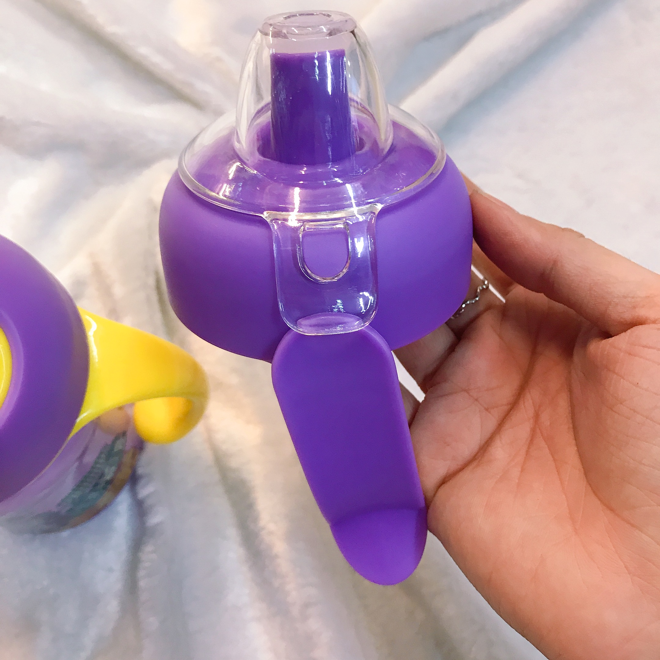 Bình nước giữ nhiệt 2 quai cầm kèm 2 nắp thay hình xe lửa Thomas and Friends màu tím cho trẻ em, bé trai  - TM4506-T